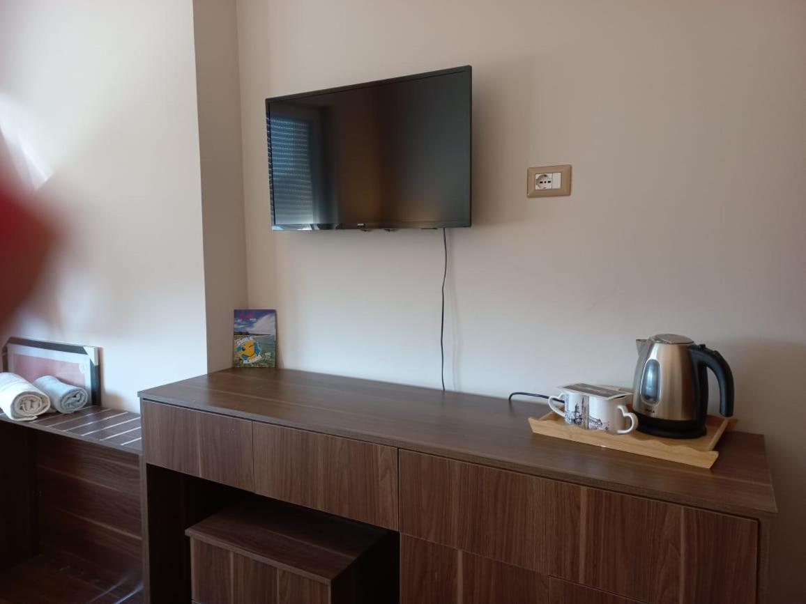 Penthouse Rooms & Aparts ติรานา ภายนอก รูปภาพ